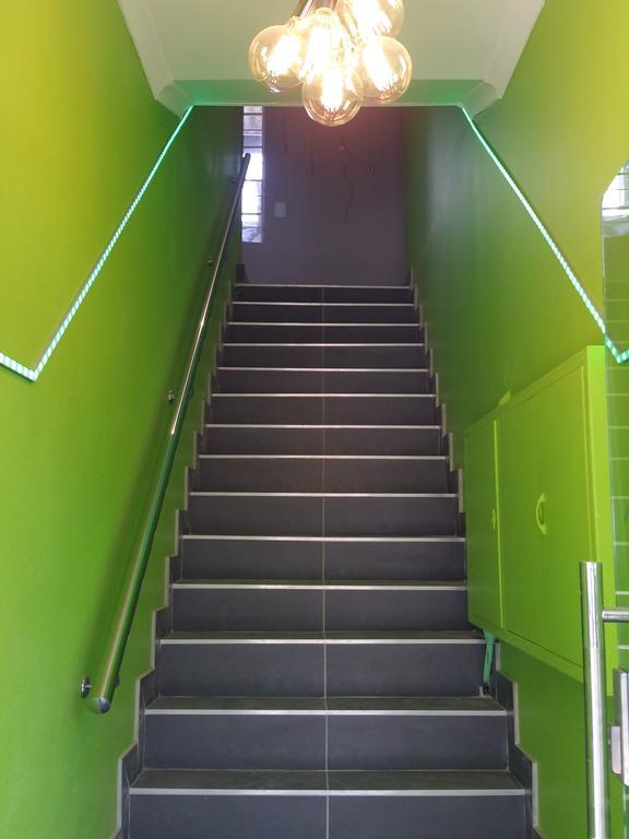 Bed and Breakfast The Vibe Dorp Street Stellenbosch Exterior foto