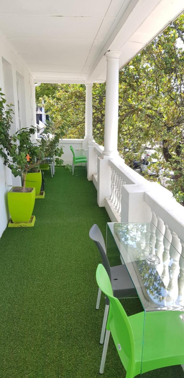 Bed and Breakfast The Vibe Dorp Street Stellenbosch Exterior foto